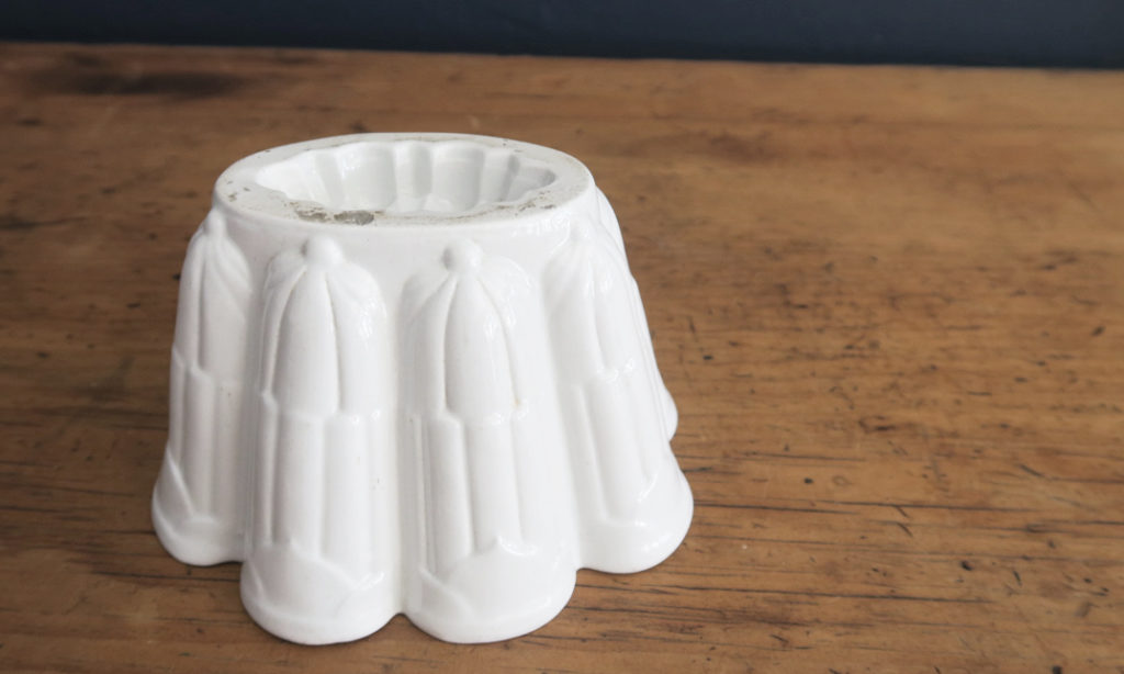 Ceramic Jelly Mould quintessential duckeggBLUE