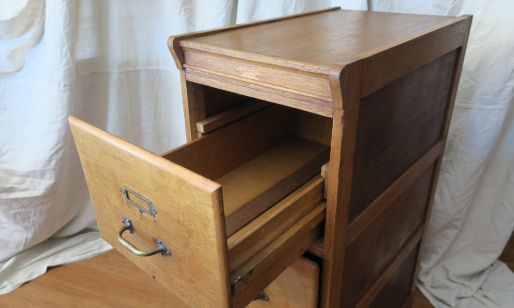 Vintage Oak Filing quintessential duckeggBLUE